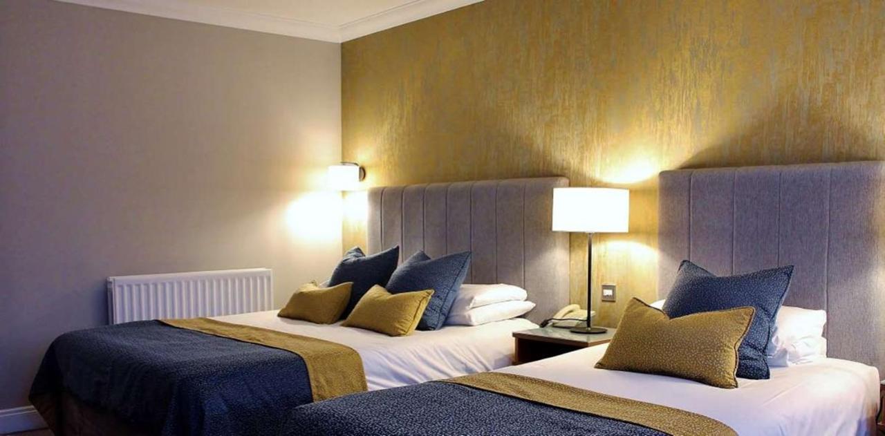 Downings Bay Hotel Buitenkant foto